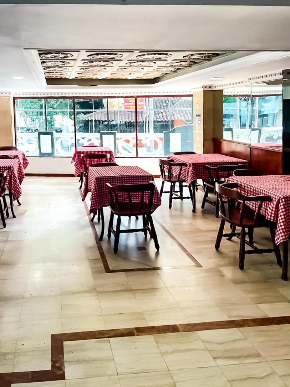 Hotel Windsor Plaza - Downtown Cali Kültér fotó