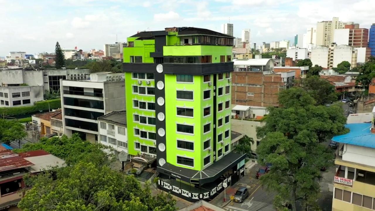 Hotel Windsor Plaza - Downtown Cali Kültér fotó